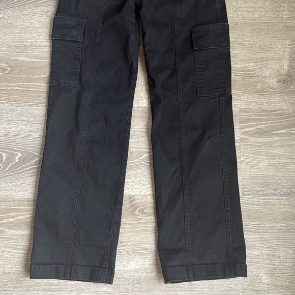 MOTHER The Rambler High Rise Cargo Ankle Jeans in Not Guilty - Picture 6 of 13